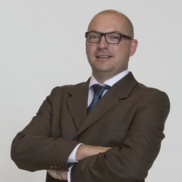 Wolfgang Mayrhofer