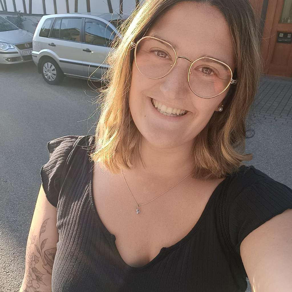 Saskia Roth Einkäuferin POLARFORM Werkzeugbau GmbH XING