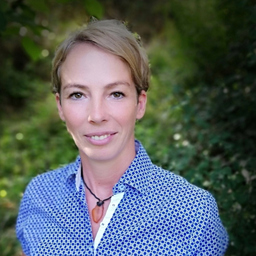 Dörthe Peinelt