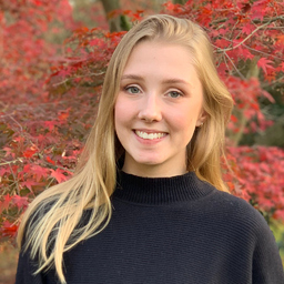Annika Matthes Ausbildung Zur Kauffrau Fur Gross Und Aussenhandel Pafumerie Douglas Xing