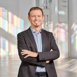 Dr. Maximilian Schaut
