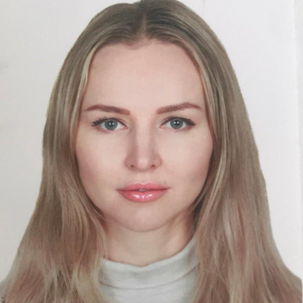 yana issavnina Ladenleiterin Dufry Travel Retail Ltd XING