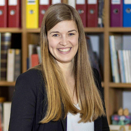 Julia Höllinger