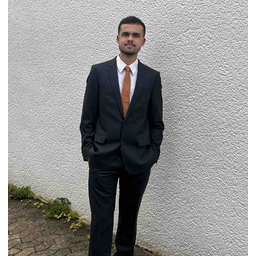 Engin Önlü