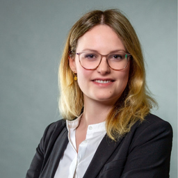 Julia Nadine Bauer