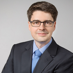 Dr. Dirk Crass