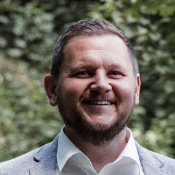 Niklas Lang