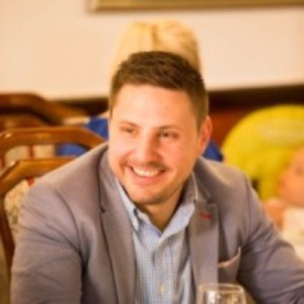 Tomislav Lovrek Key Account Manager SELMET D.O.O. XING