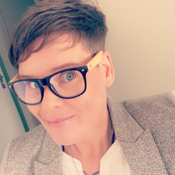 Nadine Sander