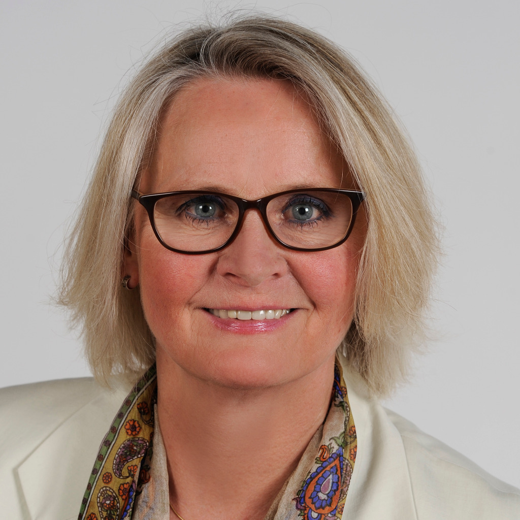 Dr. Vera Haldenwang Stellvertretende Leiterin der Medienabteilung