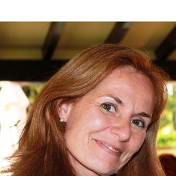 Dr. Caroline Carraro
