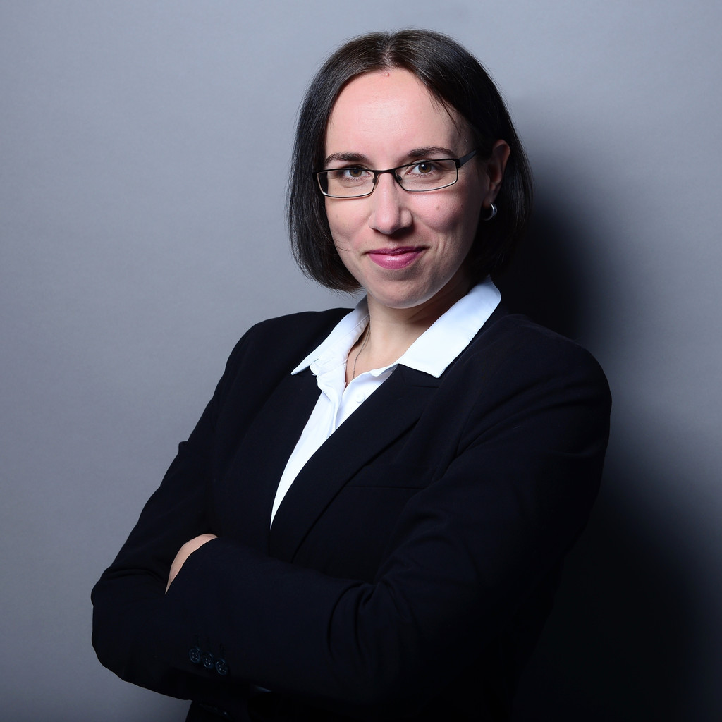 Claudia Schmidt Leitung Justiziariat Salus Altmark Holding gGmbH XING