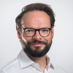 Dr. Stefan Giuliani