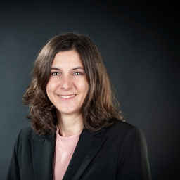 Stephanie Simon