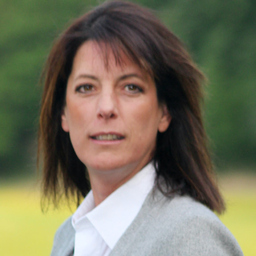 Iris Dewes