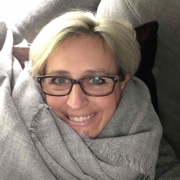 Simone Schubert Martinez