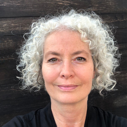 Bettina Schwab