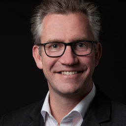 Prof. Dr. Martin R. Wolf
