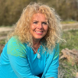 Anita Agnes Aumer