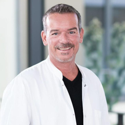 Dr. Georg Hammans