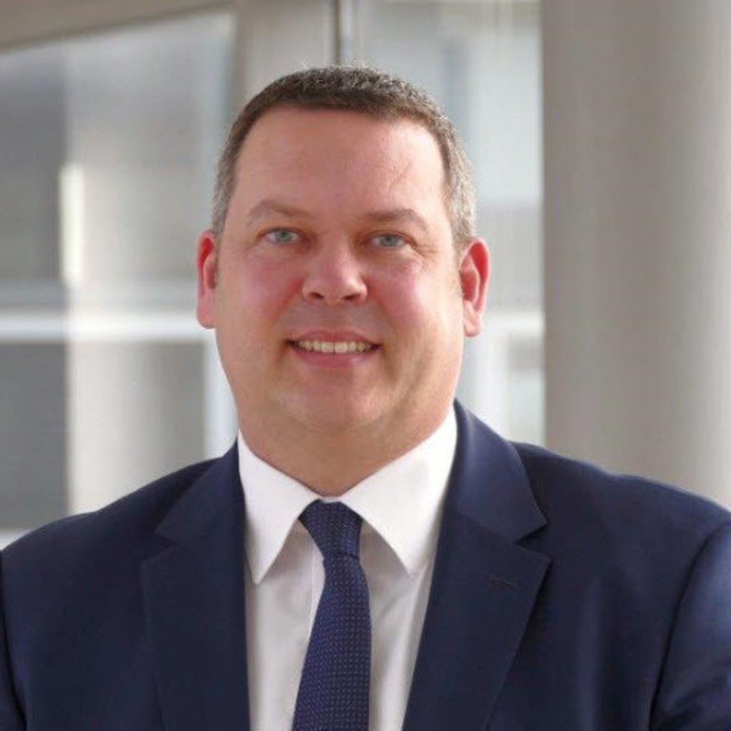 Christian von BuddenbrockH. Scrum Master Commerzbank AG XING