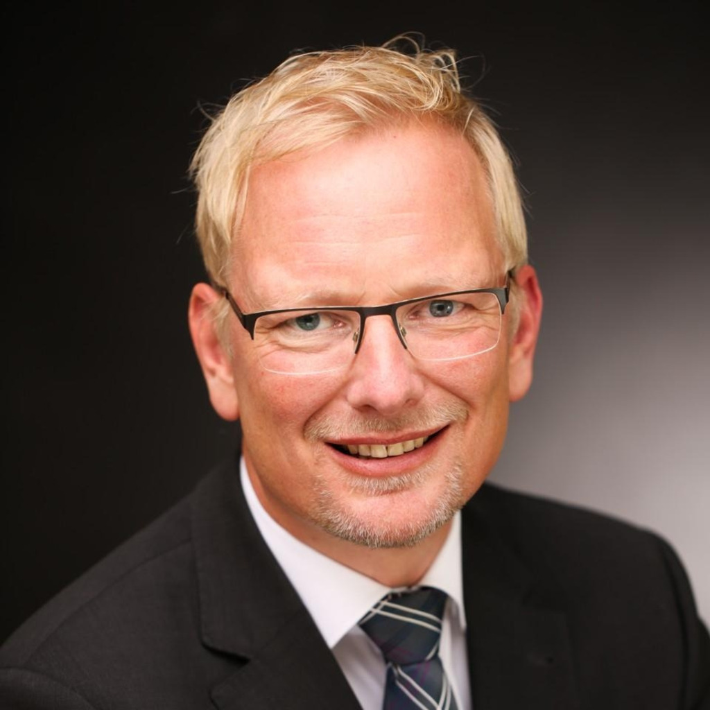 Dr. Marco Tappen Head of Engineering Subsystem Interior, HVAC, Doors