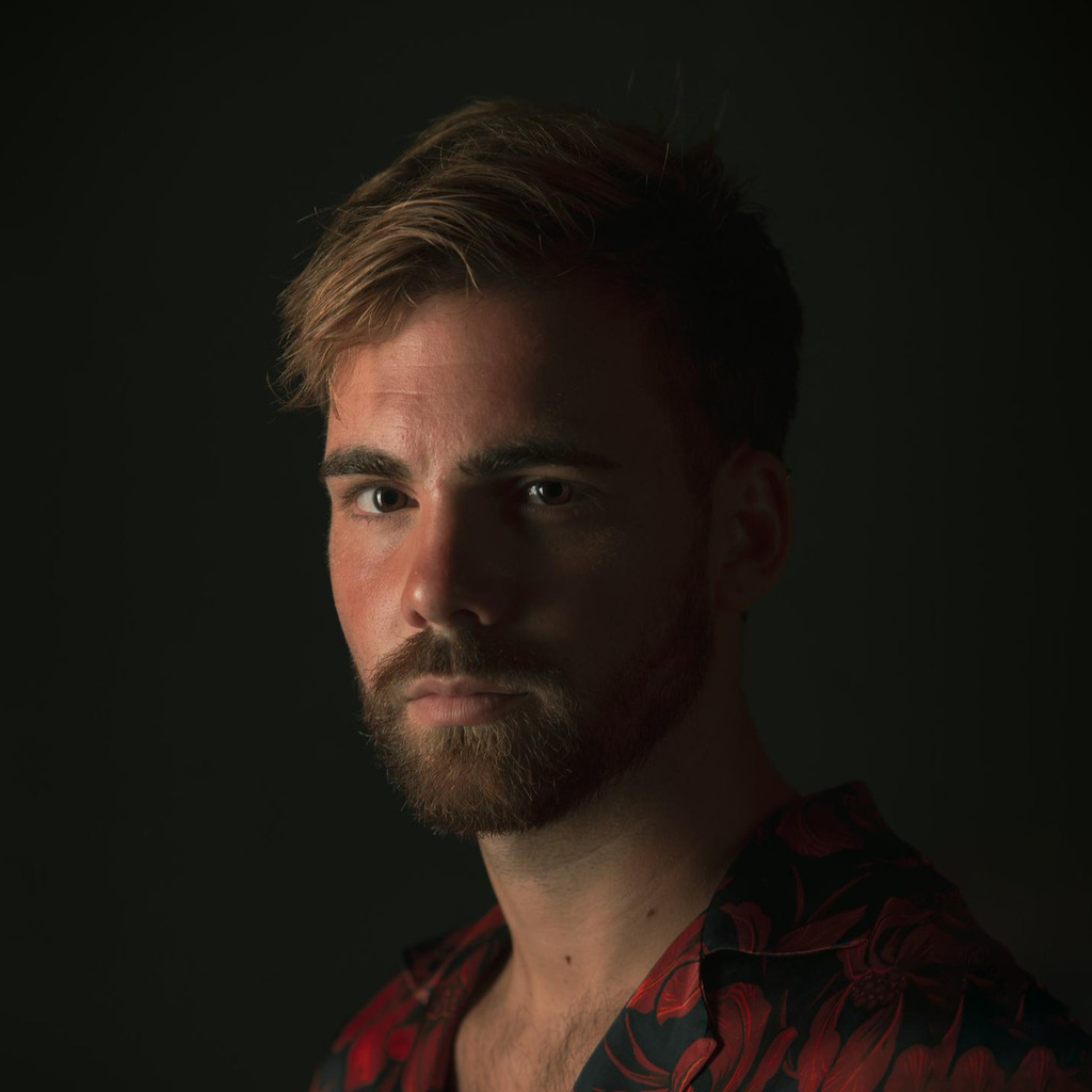 Alfonso Fernández Sánchez Ausbildung zum Ballett und ModernDance