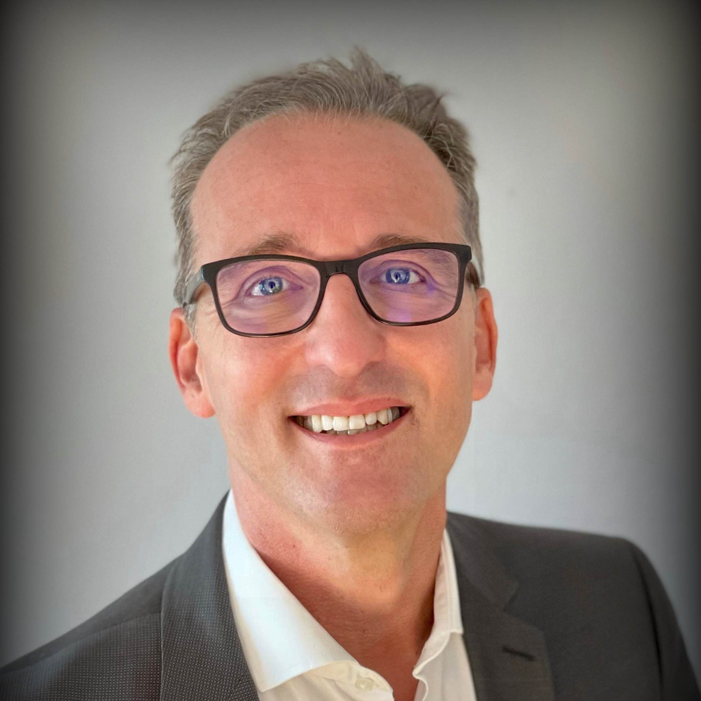 Dominik Knell Senior Manager KPMG AG