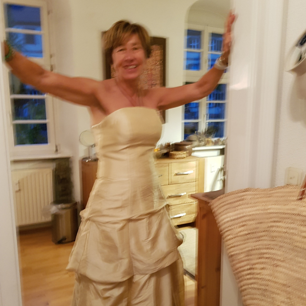 Dorothea Kaup MEISTERPRAKTIKERIN DER ENERGIEMEDIZIN UND