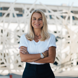 Dr. Isabel Thielen