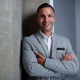Daniel Hofmann