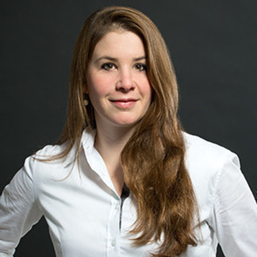 Social Media Profilbild Nadine Schröder Lübeck