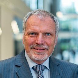 Dr. Michael Fliegner