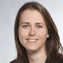 Dr. Bettina Luchterhand