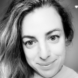 Julia Binuya