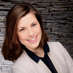 Dr. Carmen Stomberg