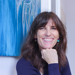 Dr. Eva Stauf