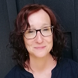 Yvonne Hacker