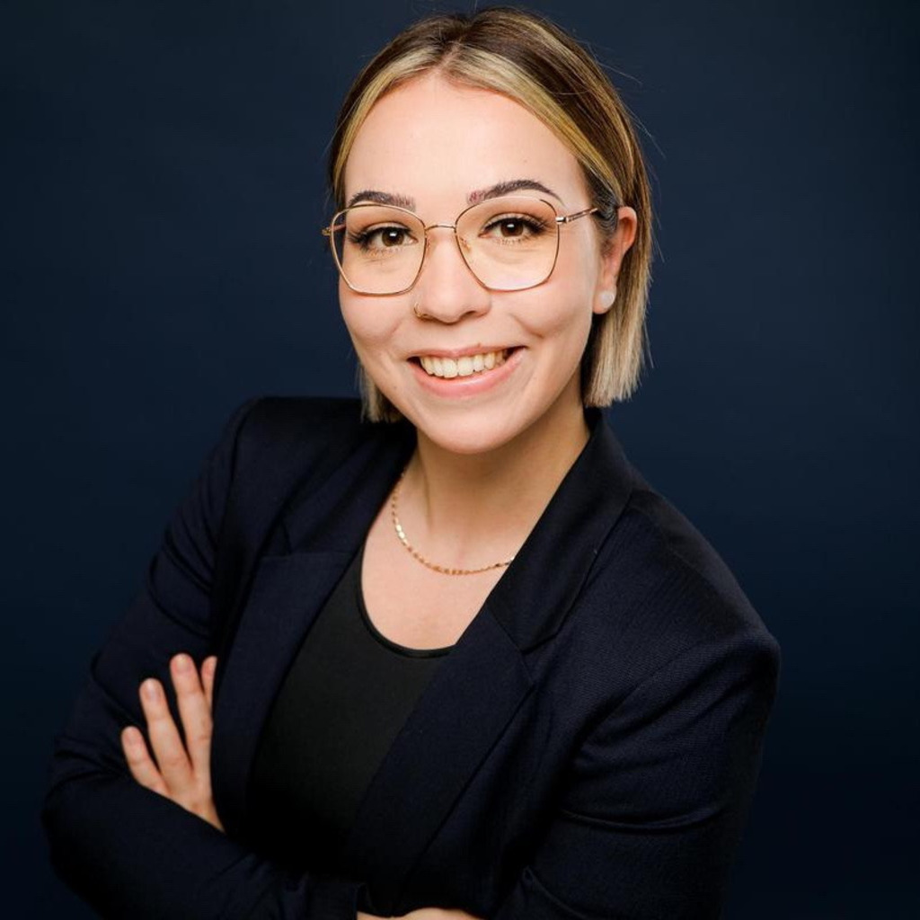 Svenja Johannessen Consultant Hanselmann & Compagnie GmbH XING