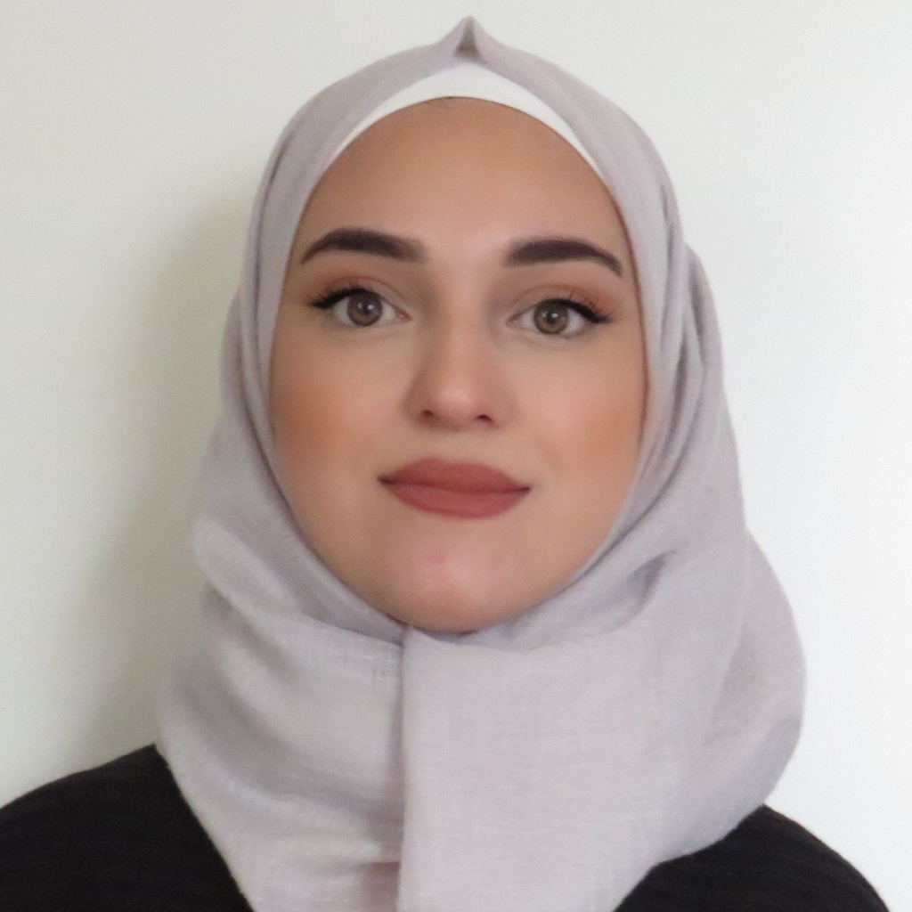 Manar Almoqry - Augenoptikerin - Fielmann AG | XING