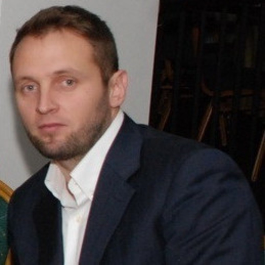 Ján Lipták Strategic Buyer Ushin XING