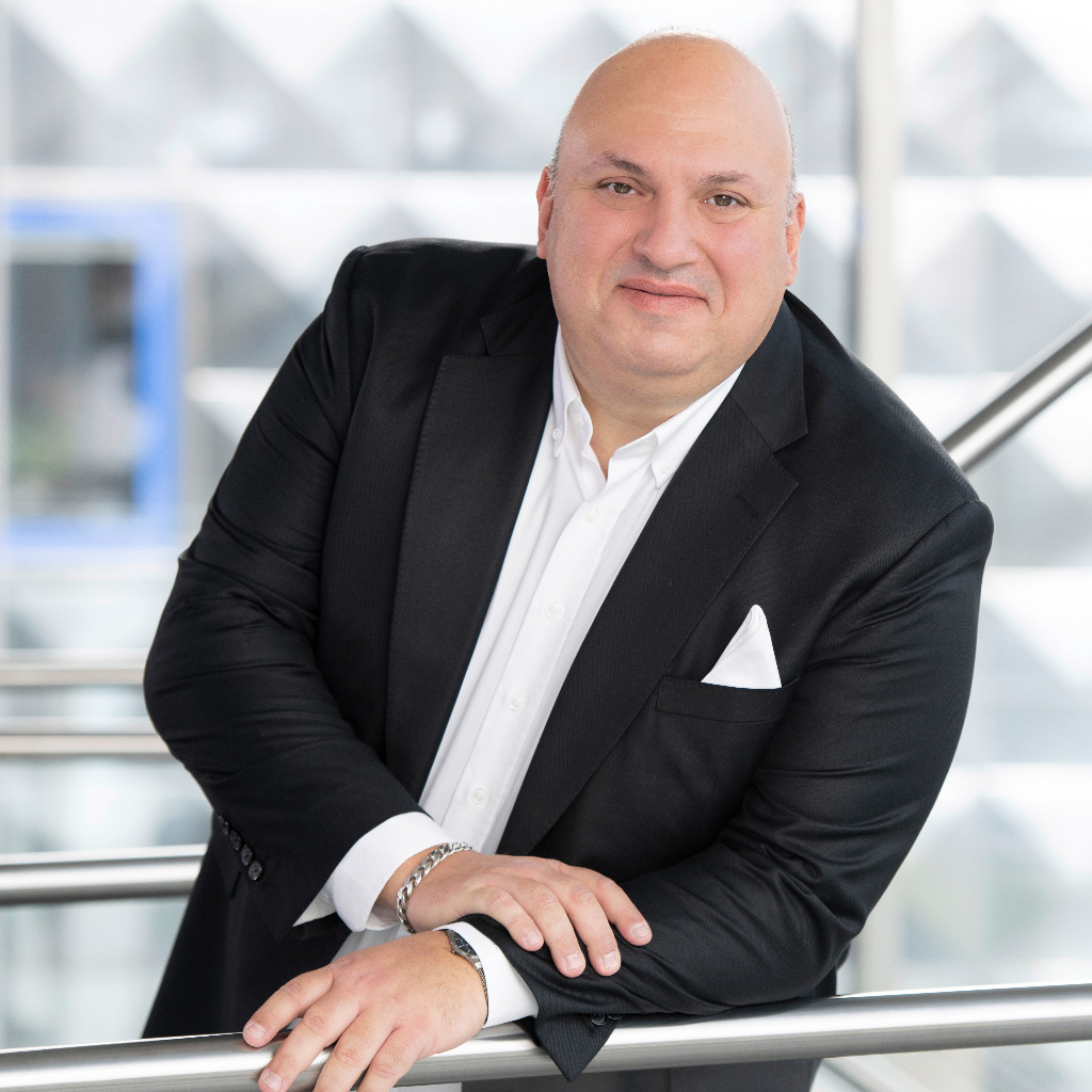 Onur Özcelik Head of D2C Global BLANCO GmbH + Co KG XING