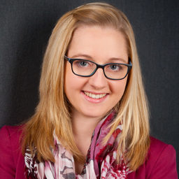 Sandra Lutzenberger
