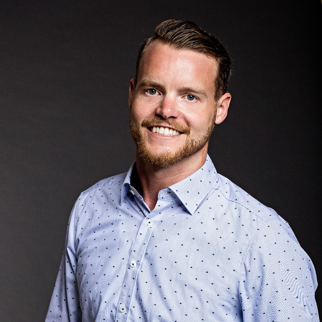 Dirk Simon Handelslehranstalt Hameln / Lenze Drive Systems GmbH XING