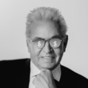 Willi Peer