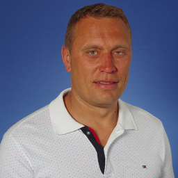 Andreas Gärtner Maschinenführer/Schichtführer in Vertretung Reinert