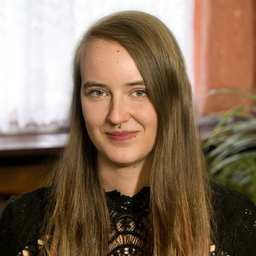 Denise Harzer
