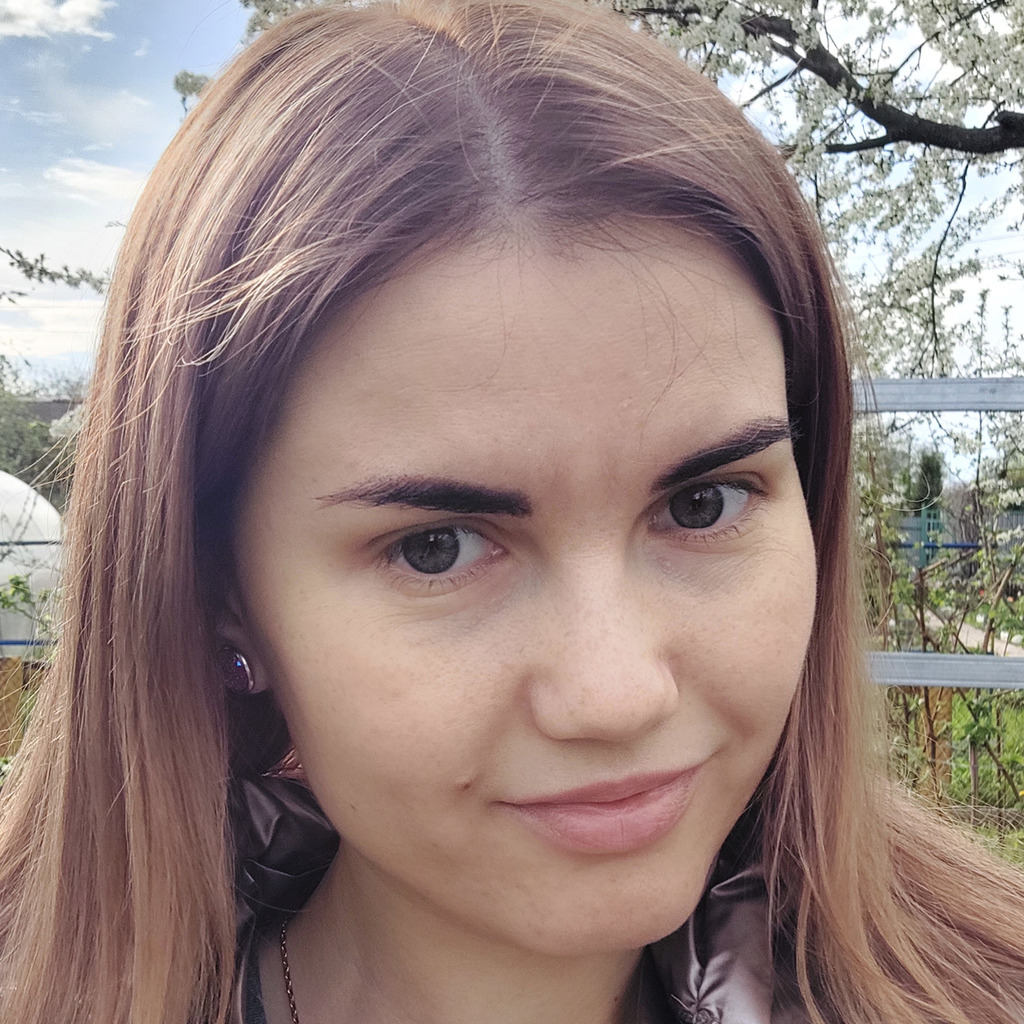 Olga Grishina Logistics service provider specialist CDEK XING