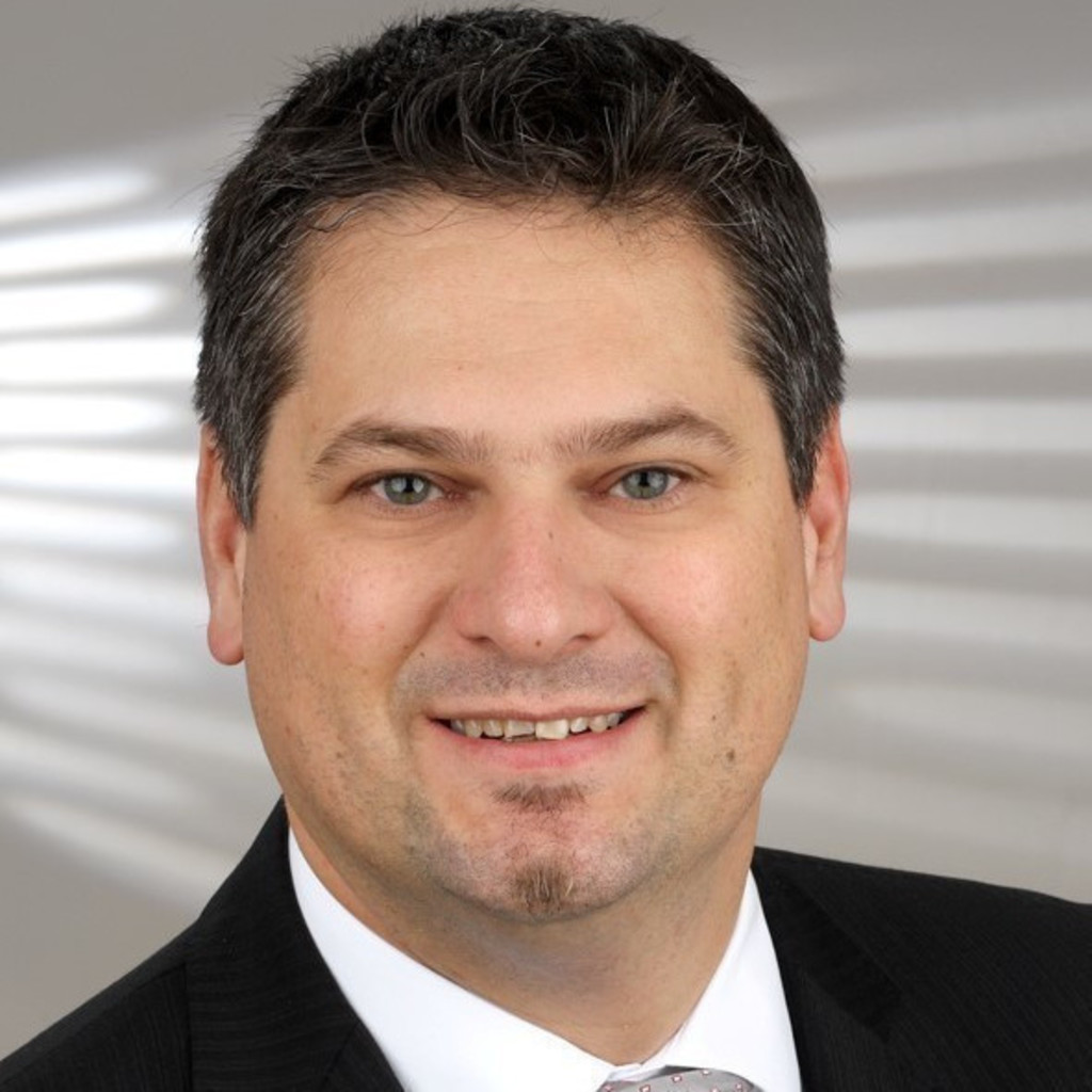 Michael Gebhardt Senior Manager Human Resources Payroll DACH