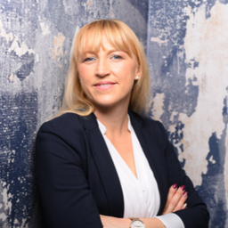 Julia Olesch-Hertlein